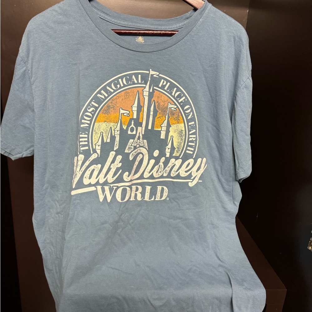 *SOLD*Disney Adult Tee